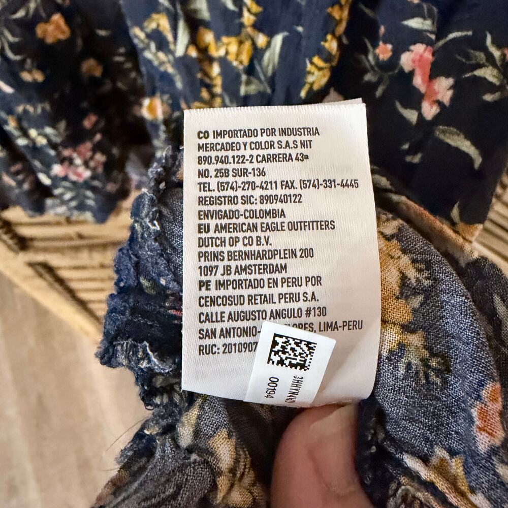 Floral Navy Long-Sleeve Women's Top - Picture 8 of 8